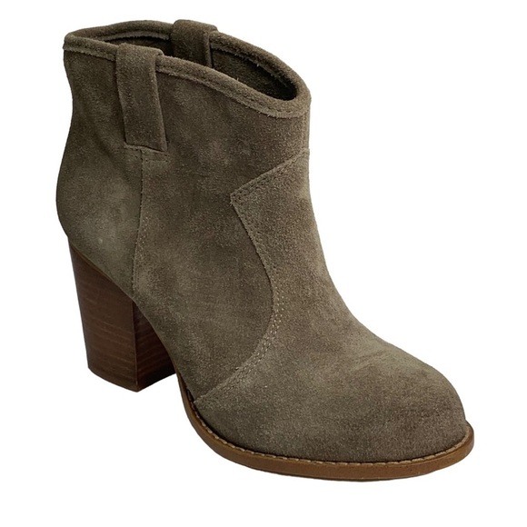 Splendid Gray Taupe Suede Ankle Bootie 2”Stacked Heel Rubber Comfort Outer Sole - Picture 2 of 8